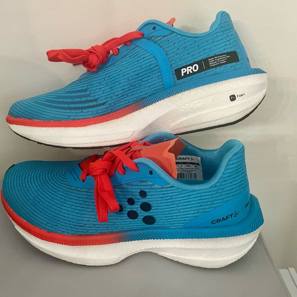 Craft Blue and Red Athletic Shoes CRAFT Pro Endur distance W Size 8 Women’s NWT
